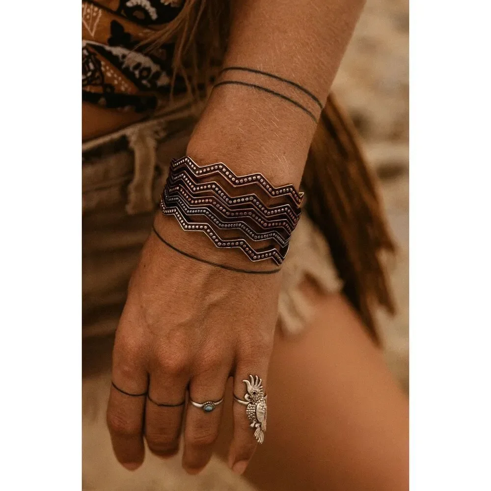 Set of 3 chevron bangles in silver gold copper colors by western wear